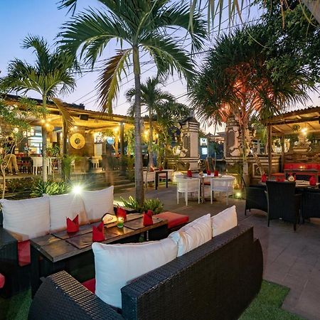 Good Cheer Hostel นูซาเลมโบงัน ภายนอก รูปภาพ