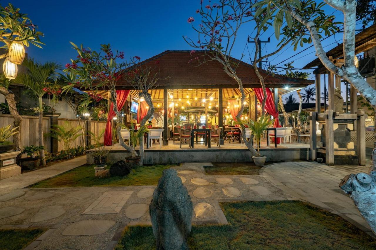 Good Cheer Hostel นูซาเลมโบงัน ภายนอก รูปภาพ